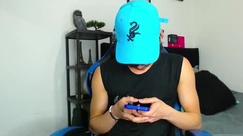 gael_jones online show from November 27, 2:30 am