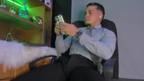 Gael Williams online show from September 17, 3:21 am