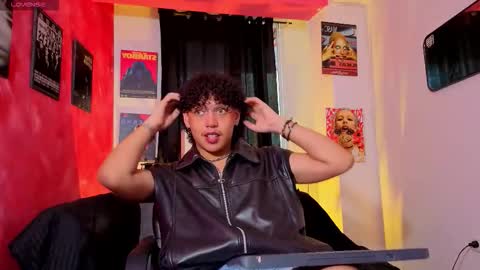 Gael Conner online show from December 20, 8:27 pm