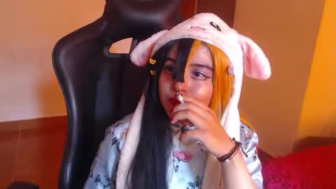 Kate 3 online show from March 1, 9:19 pm