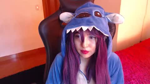 Kate 3 online show from April 18, 7:07 pm