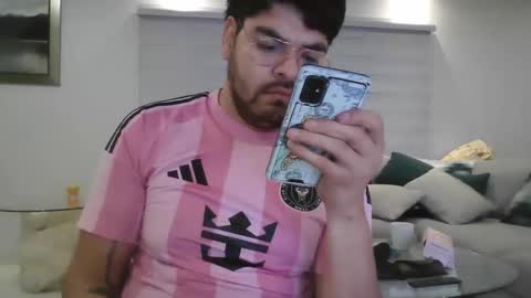 galoricardo10 online show from March 2, 5:52 am