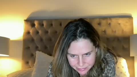 gamer_gal633618 online show from January 10, 11:10 pm