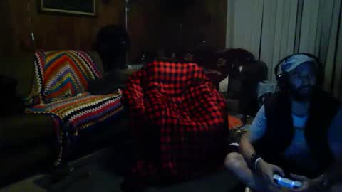 Snapshot of gamerfiend420 chatting on October 27, 9:42 am gamerfiend420 online show from October 27, 9:42 am