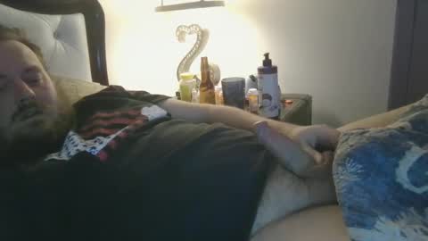 garth146 online show from March 11, 6:19 am