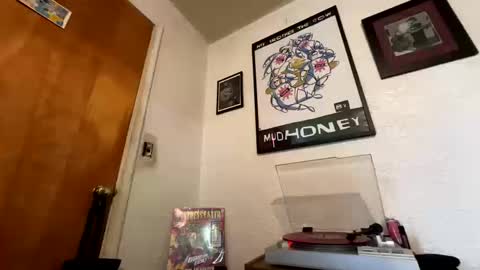 marvin pumpt online show from October 13, 4:09 pm