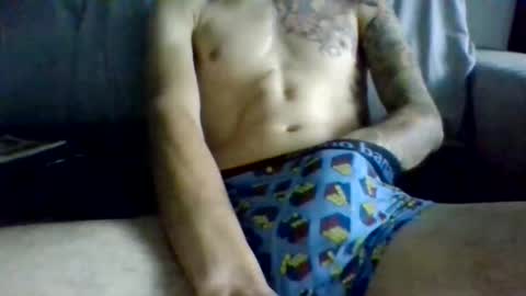 garyreal1990 online show from November 2, 1:44 pm