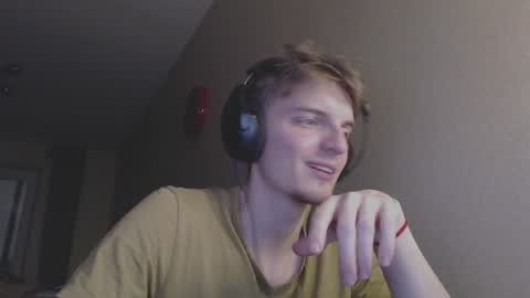 gasturfahe online show from December 14, 12:11 am