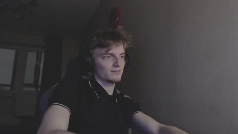 gasturfahe online show from December 24, 3:27 am