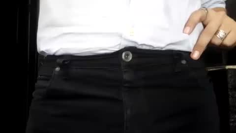 gato6131 online show from February 18, 2:49 pm