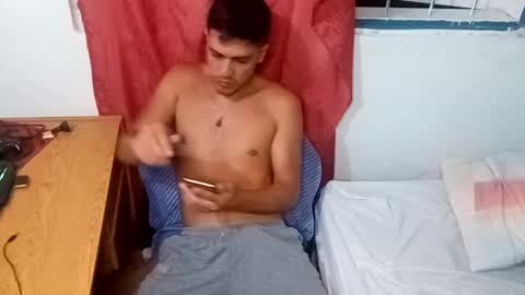 Snapshot of gatorem chatting on March 5, 12:59 am Feidddd online show from March 5, 12:59 am