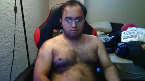 gay868789 online show from August 5, 7:00 pm
