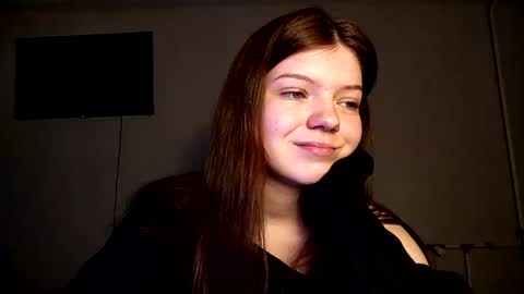 Helga online show from April 18, 7:07 pm