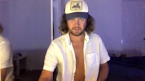 gcsurfer81 online show from March 23, 8:19 am