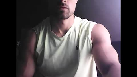 Gecko946915 online show from April 4, 6:04 pm