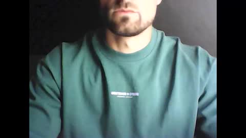 Gecko946915 online show from May 9, 7:31 pm