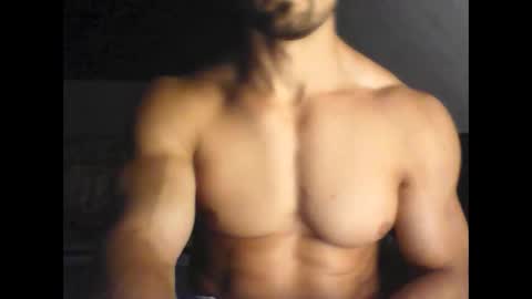Gecko946915 online show from May 15, 6:48 pm