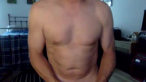 geetarluvver online show from December 14, 6:41 pm