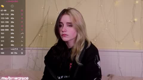 Ilona online show from December 4, 5:56 pm