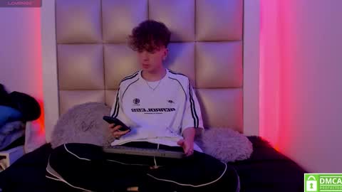 genesis_js online show from March 12, 12:58 am