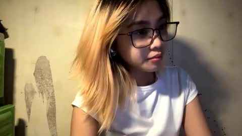 Yuki online show from January 16, 1:31 pm