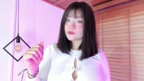 Sofia online show from December 17, 3:46 am