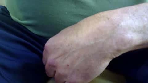 gent063 online show from April 15, 12:41 pm