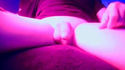 george871305 online show from April 7, 11:34 am