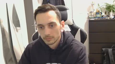 georgek0011 online show from February 27, 2:37 am