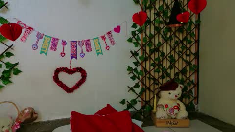 georgia_candy online show from February 13, 6:39 am