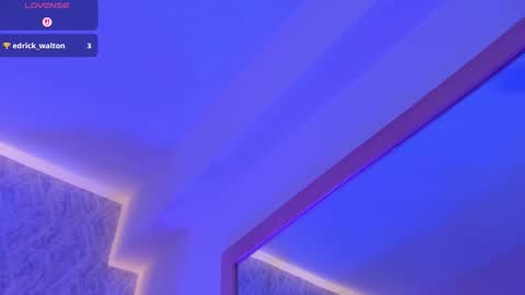 Kendal  online show from October 25, 5:57 pm