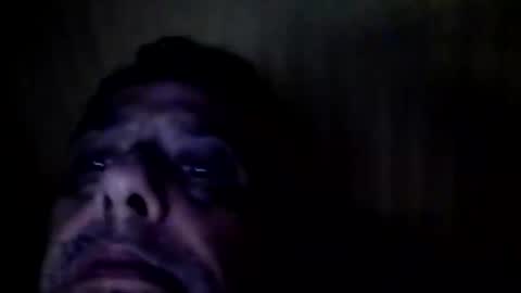 geovannyfuentes235 online show from November 1, 7:18 am