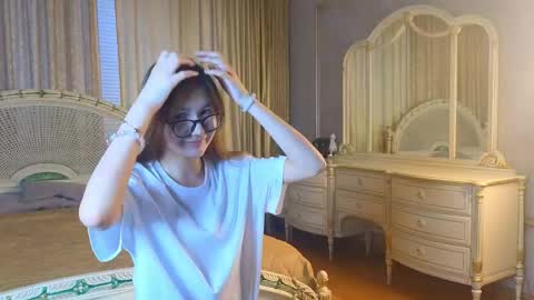 Kristy online show from April 17, 1:57 pm