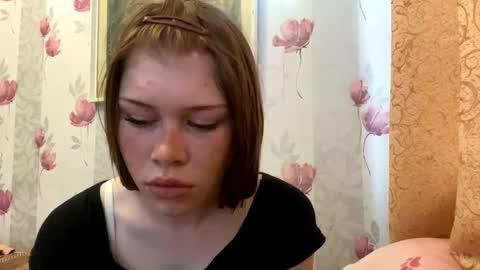 Eliza online show from April 22, 4:47 pm