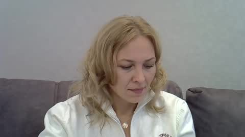 gessy_vellian8 online show from October 24, 6:14 am