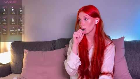 Snapshot of gethigh_ chatting on September 26, 7:33 pm Liz and Mark online show from September 26, 7:33 pm