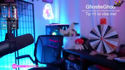 Ghostie online show from June 12, 11:15 pm