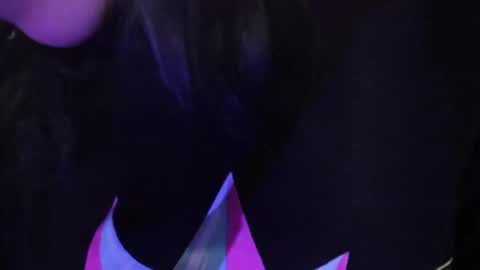 Allison  online show from September 10, 8:32 pm