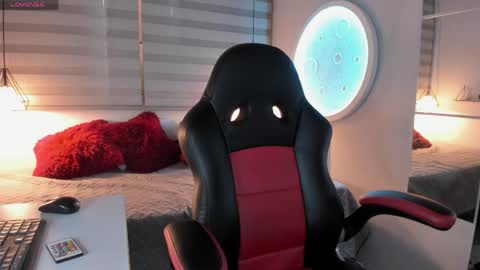 Allison  online show from March 28, 8:21 pm