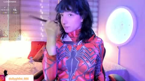 Allison  online show from April 14, 8:45 pm