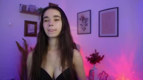 Gia Paige18 online show from November 21, 2:48 pm