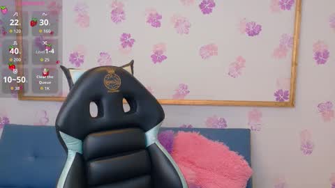 giaa rossi online show from December 21, 1:17 pm