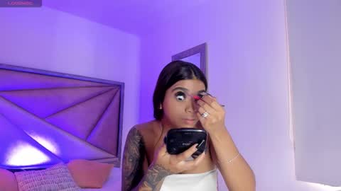 Gia  online show from November 3, 5:47 pm