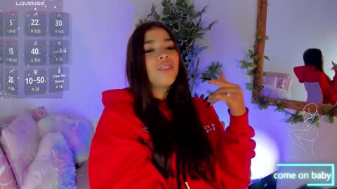 Gia  online show from November 14, 6:43 pm