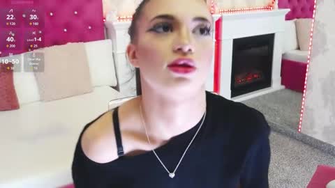 Gia online show from April 16, 1:00 pm