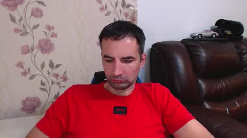 Gianni online show from November 2, 9:37 pm