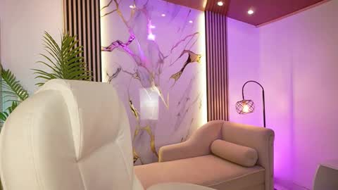 gianovak online show from November 18, 12:52 pm