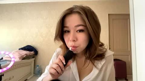 giascharmann online show from April 20, 5:10 am