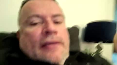 giddyup2222222 online show from November 16, 10:28 am