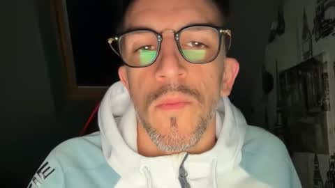 Gigi online show from March 14, 4:16 am